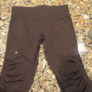Lulu Lemon Capri yoga pants.